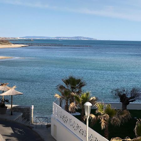 Les Pieds Dans L'Eau Apartment Agde Exterior photo